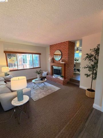 4627 Regina Lane, Concord, CA 94521