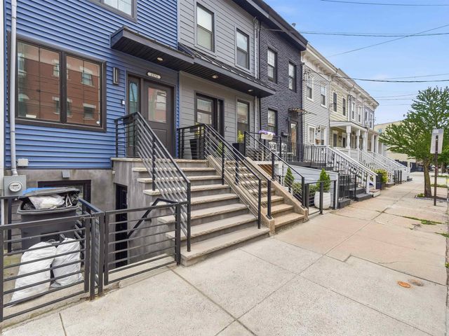 327.5 7TH ST, Jc, Downtown, NJ 07302