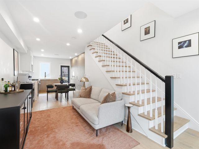 327.5 7TH ST, Jc, Downtown, NJ 07302