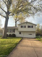 7265 Farnham Drive, Mentor, OH 44060