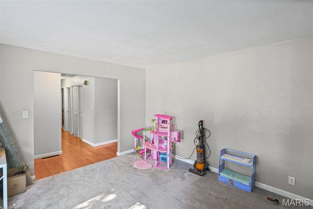501 St John Drive, Belleville, IL 62221