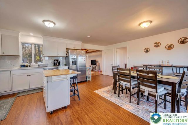 3493 Farview Drive, East Stroudsburg, PA 18302