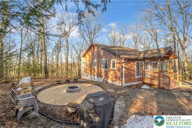 3493 Farview Drive, East Stroudsburg, PA 18302