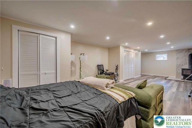 3493 Farview Drive, East Stroudsburg, PA 18302