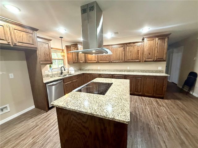 222 County Road 1788, London, AR 72847