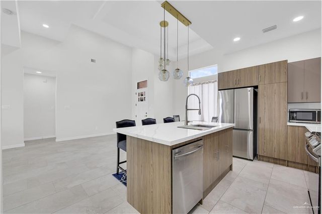 5424 San Diego Drive, Edinburg, TX 78542