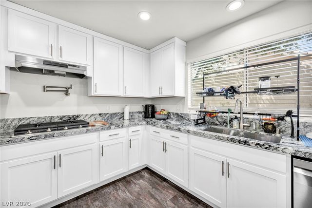 1705 Plata Pico Drive, Las Vegas, NV 89128