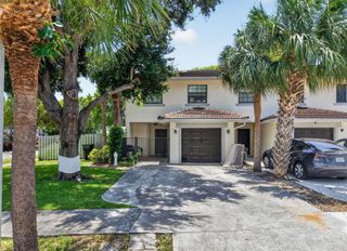 248 Avenue L, Delray Beach, FL 33483
