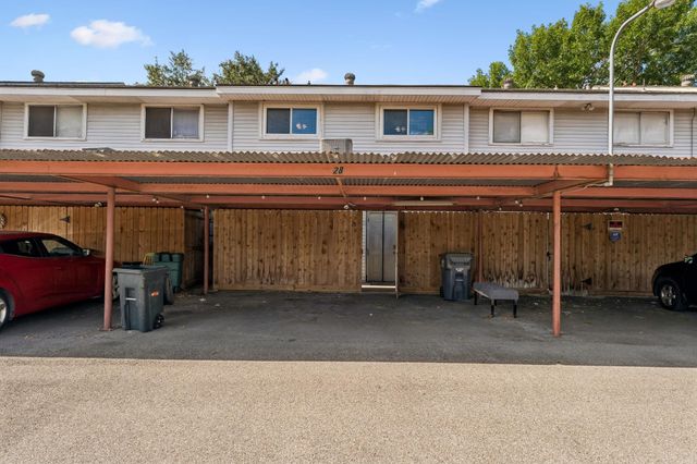 1831 Sherwood Forest Street 28, Houston, TX 77043