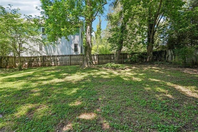 1544 Thomas Road, Decatur, GA 30032