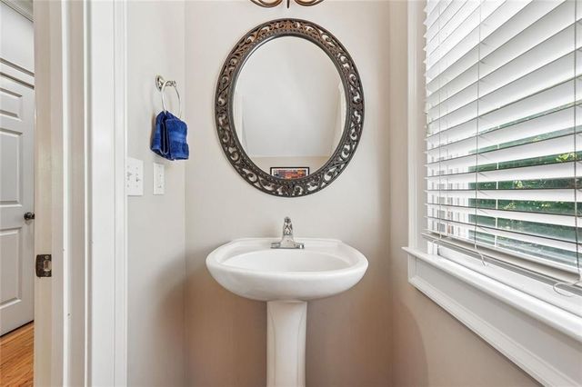 1544 Thomas Road, Decatur, GA 30032