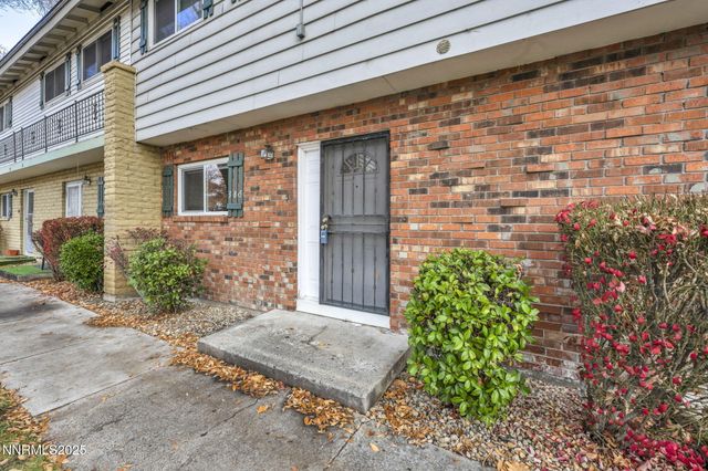 385 Smithridge Park, Reno, NV 89502