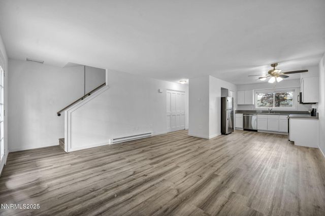 385 Smithridge Park, Reno, NV 89502