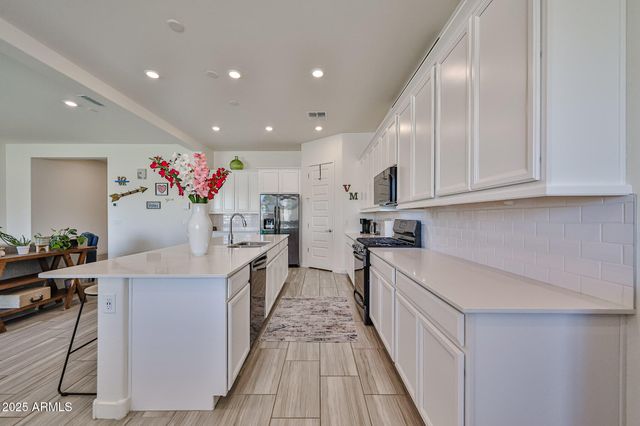 23871 N 167TH Lane, Surprise, AZ 85387