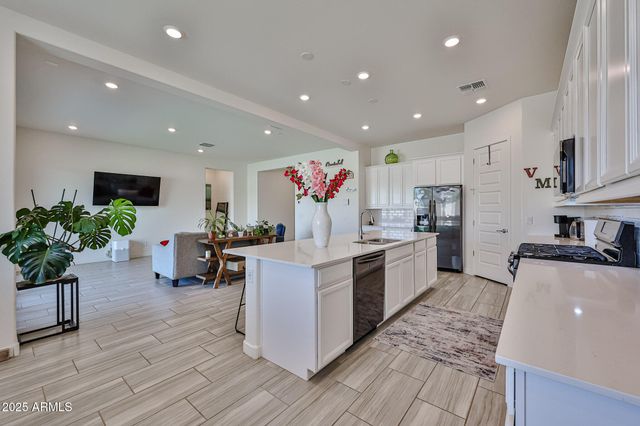 23871 N 167TH Lane, Surprise, AZ 85387