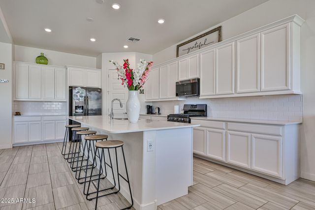 23871 N 167TH Lane, Surprise, AZ 85387