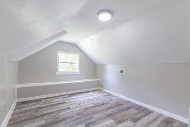 2118 Rolling Hills Road, Conroe, TX 77303