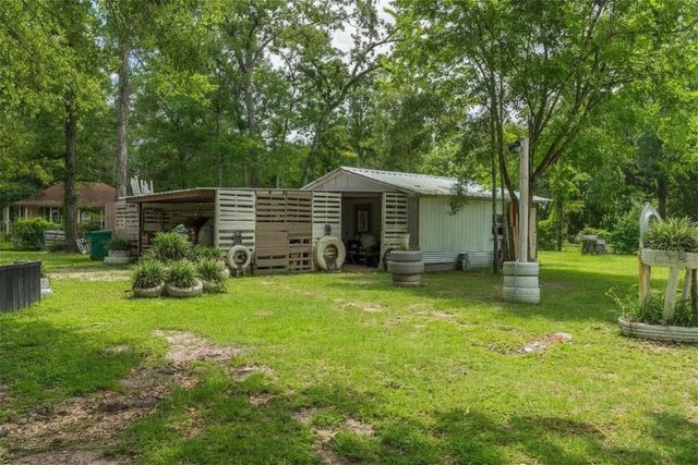 2118 Rolling Hills Road, Conroe, TX 77303