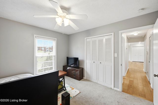 4702 Longborough Ct, Jeffersontown, KY 40299