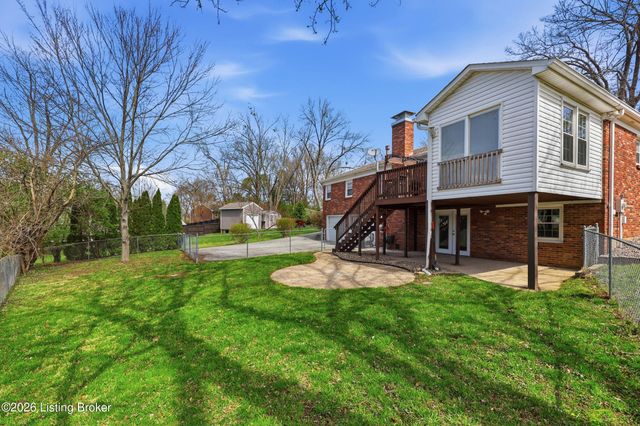 4702 Longborough Ct, Jeffersontown, KY 40299