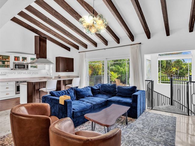 744 NE 18th Ave, Fort Lauderdale, FL 33304