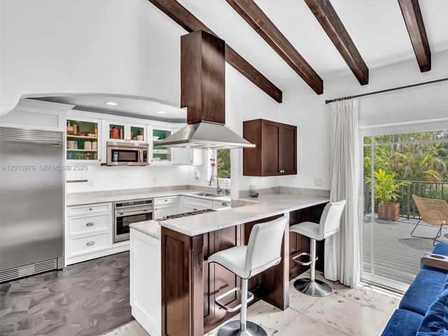 744 NE 18th Ave, Fort Lauderdale, FL 33304