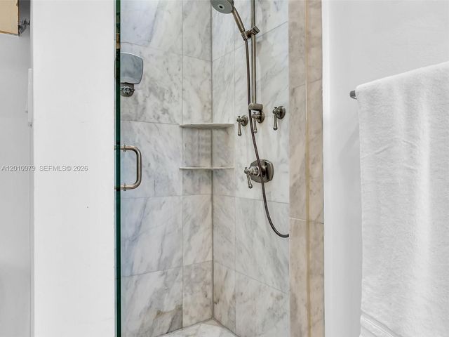 744 NE 18th Ave, Fort Lauderdale, FL 33304
