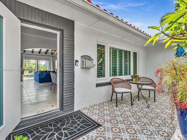 744 NE 18th Ave, Fort Lauderdale, FL 33304