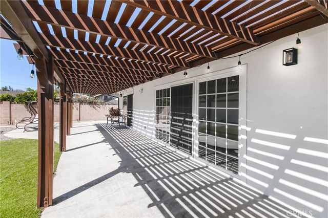 20800 Chatsworth, Chatsworth, CA 91311