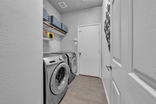 815 Bastrop Drive, Arlington, TX 76002