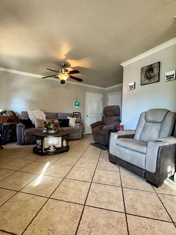 3748 E Miner Ave, Stockton, CA 95215