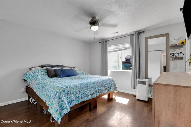 2615 E KNAPP CIR, Post Falls, ID 83854