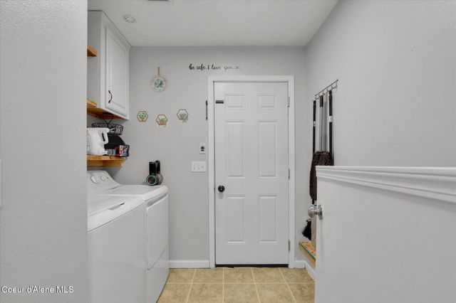 2615 E KNAPP CIR, Post Falls, ID 83854