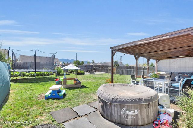 2615 E KNAPP CIR, Post Falls, ID 83854