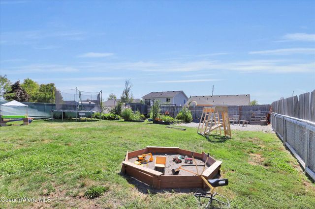 2615 E KNAPP CIR, Post Falls, ID 83854