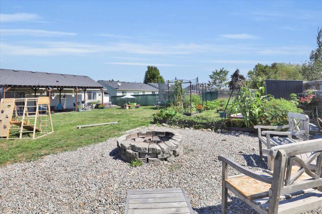 2615 E KNAPP CIR, Post Falls, ID 83854