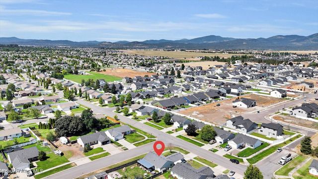 2615 E KNAPP CIR, Post Falls, ID 83854