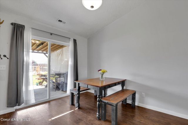2615 E KNAPP CIR, Post Falls, ID 83854