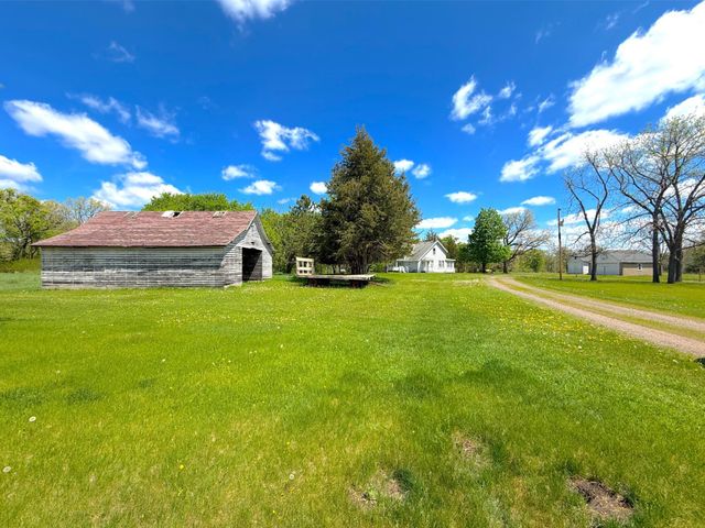 21044 County Road 75, Clearwater, MN 55320