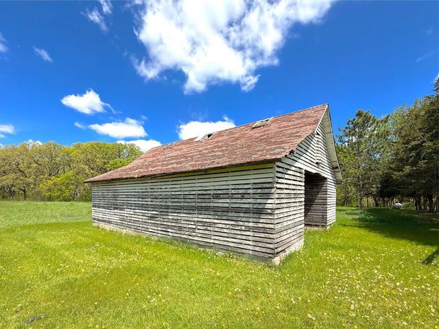 21044 County Road 75, Clearwater, MN 55320