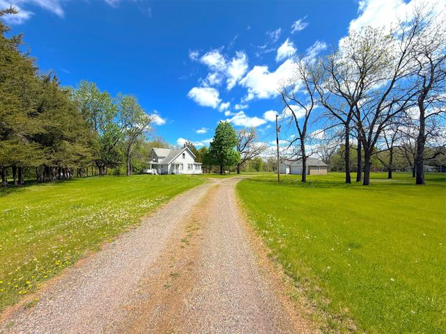 21044 County Road 75, Clearwater, MN 55320