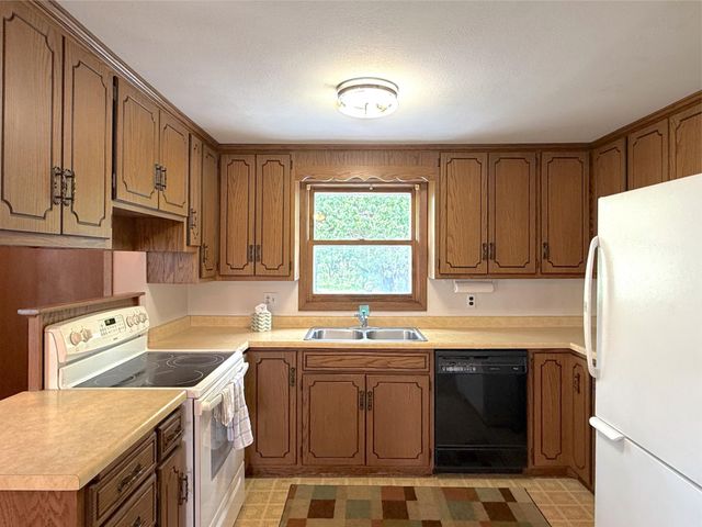21044 County Road 75, Clearwater, MN 55320