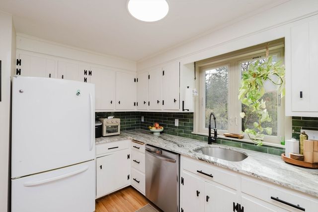 26 Short St, Easton, MA 02375