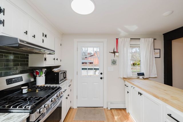 26 Short St, Easton, MA 02375