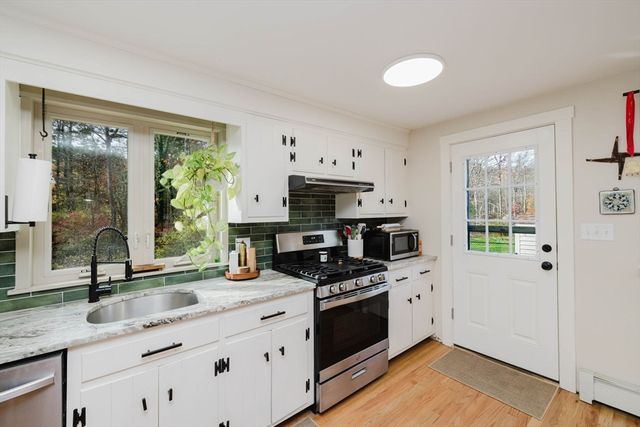 26 Short St, Easton, MA 02375