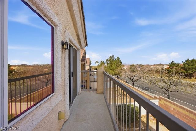 2502 Crafty Clint Lane, Henderson, NV 89002