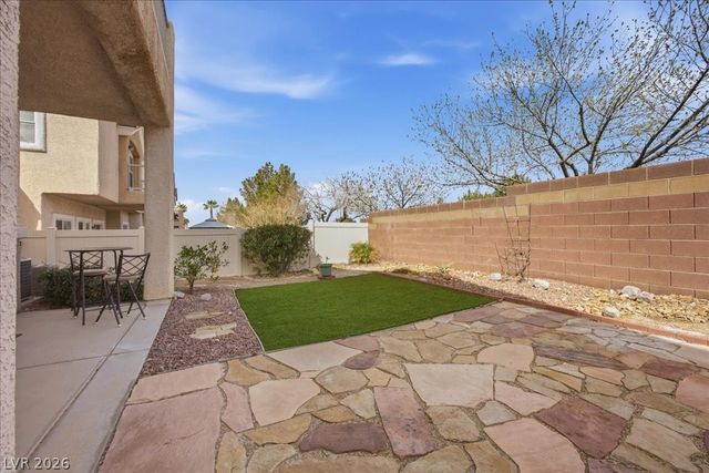 2502 Crafty Clint Lane, Henderson, NV 89002