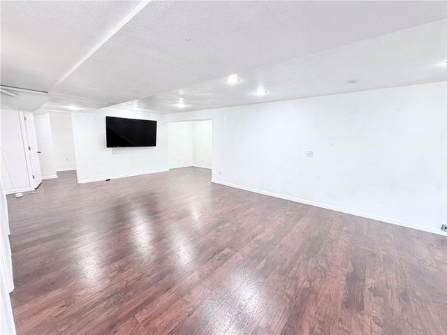 5201 N Pennsylvania Avenue, Kansas City, MO 64118