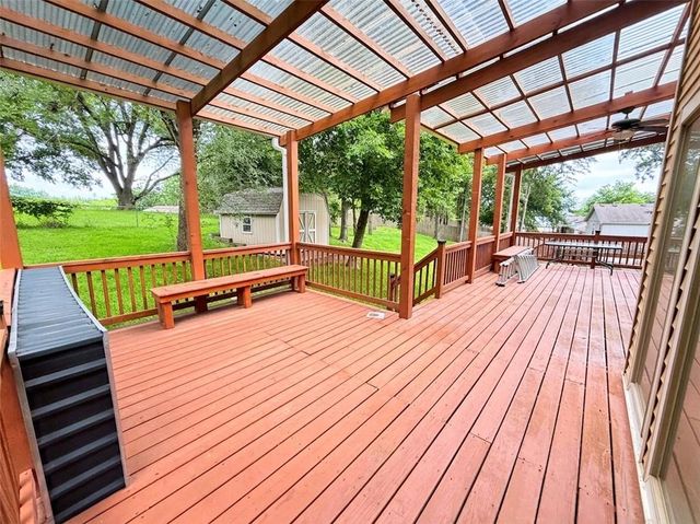 5201 N Pennsylvania Avenue, Kansas City, MO 64118