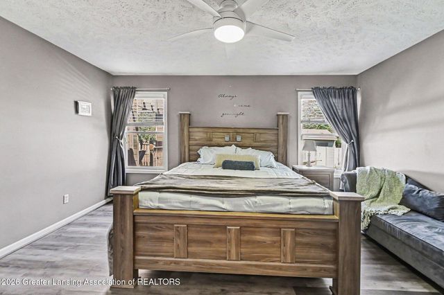 1812 Schoolhouse Road, Lansing, MI 48917